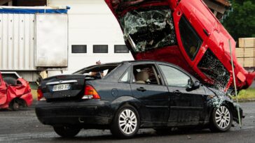 Photo by jordan besson: https://www.pexels.com/photo/dramatic-car-stunt-collision-during-live-performance-29271763/